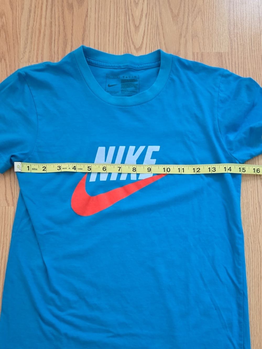 Women's Slim Fit Nike Tee - Picture 3 of 5